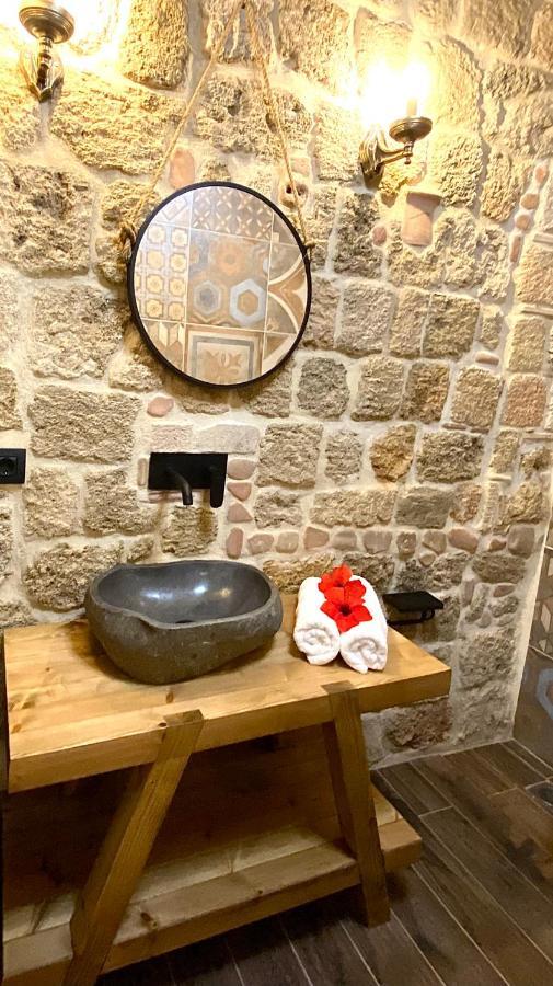 Stone Cave Suite Rhodes City Eksteriør bilde